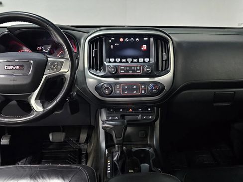 Used 2016 GMC Canyon SLT w/ Driver Alert Package AWD/4WD image 11