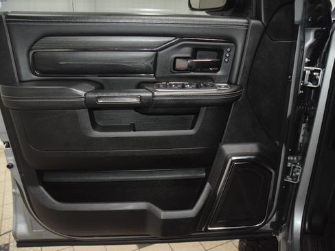 Used 2022 RAM 2500 Limited AWD/4WD image 53