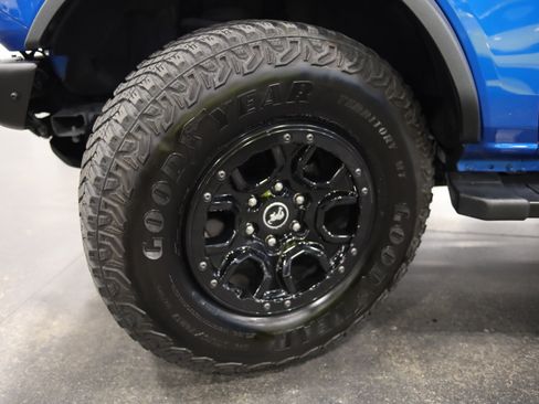 Used 2023 Ford Bronco Wildtrak AWD/4WD image 10