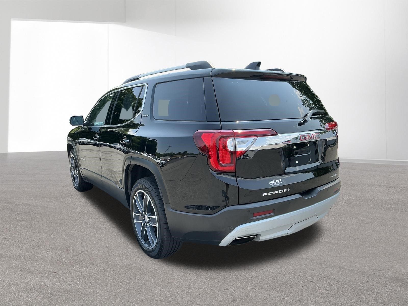 Used 2020 GMC Acadia SLT w/ Trailering Package AWD/4WD image 5
