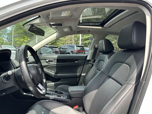Used 2023 Honda Civic EX-L image 7