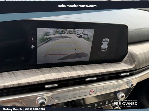 Used 2023 Kia Telluride EX w/ EX Captain's Chair Package AWD/4WD image 21