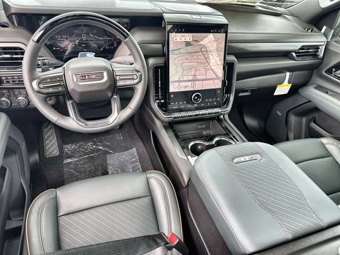 New 2026 GMC Yukon XL AT4 w/ AT4 Premium Plus Package AWD/4WD image 20