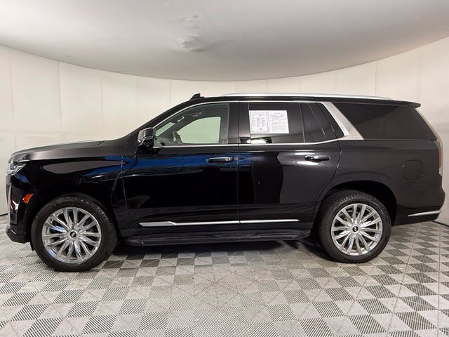 Used 2022 Cadillac Escalade Premium Luxury AWD/4WD image 3