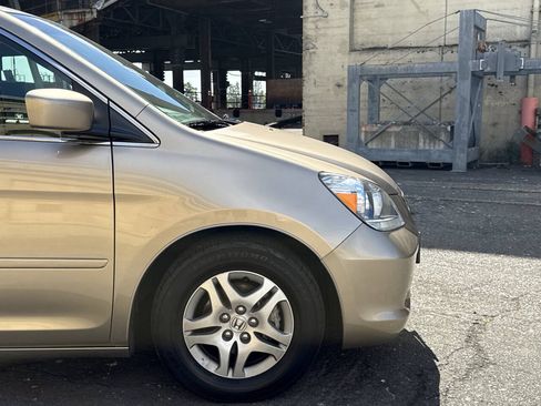 Used 2005 Honda Odyssey EX-L image 44