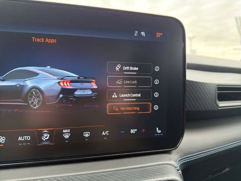 Used 2024 Ford Mustang Dark Horse image 33