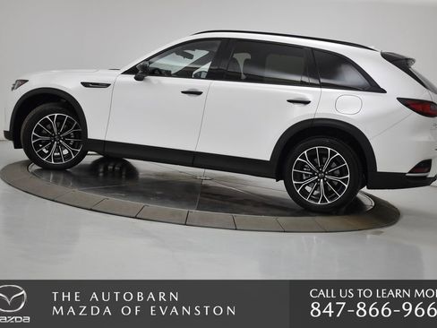 Used 2025 MAZDA CX-70 Plug-In Hybrid w/ Premium Plus image 5