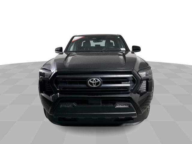 Used 2025 Toyota Tacoma SR5 RWD image 3