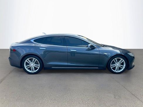 Used 2015 Tesla Model S 85D AWD/4WD image 3