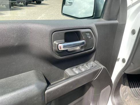 Used 2022 GMC Sierra 1500 Pro w/ Pro Value Package image 12