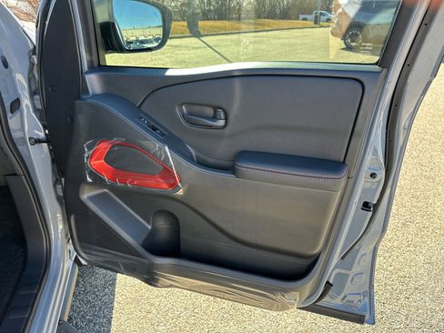 New 2026 Nissan Frontier Pro-X w/ Pro-X Convenience Package RWD image 14