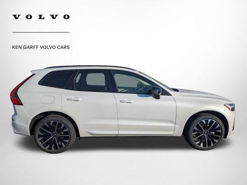 New 2026 Volvo XC60 B5 Ultra w/ Climate Package PRO image 2