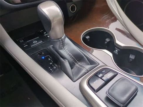 Used 2019 Lexus RX 350 FWD w/ Navigation Package image 33