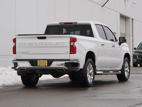 Used 2021 Chevrolet Silverado 1500 LTZ image 3