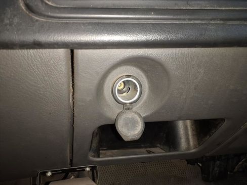 Used 2007 Chevrolet Silverado 3500 W/T w/ Heavy-Duty Power Package image 15