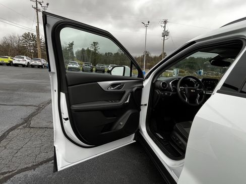 New 2026 Chevrolet Blazer LT w/ Convenience Package image 11