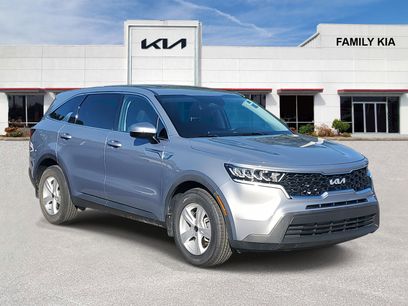 Used 2023 Kia Sorento LX