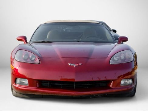 Used 2007 Chevrolet Corvette Convertible w/ Preferred Equipment Group RWD image 4