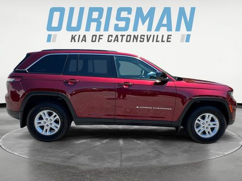 Used 2025 Jeep Grand Cherokee Laredo w/ MOPAR Finishing Package AWD/4WD image 7