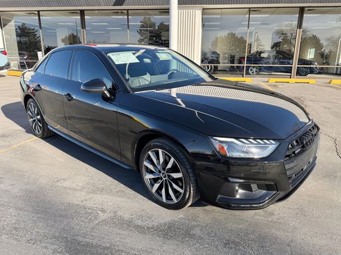 Used 2022 Audi A4 2.0T Prestige w/ Prestige Package image 2