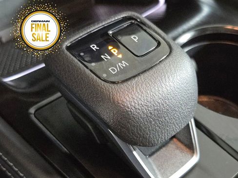 Used 2022 Nissan Rogue Platinum w/ Head-Up Display Package image 22