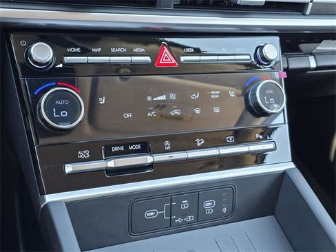 New 2026 Hyundai Santa Fe SEL image 17