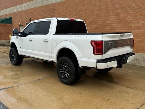 Used 2015 Ford F150 Platinum w/ Equipment Group 701A Luxury AWD/4WD image 5