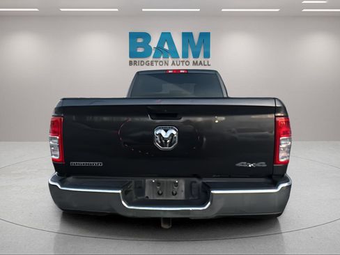 Used 2024 RAM 2500 Big Horn AWD/4WD image 6