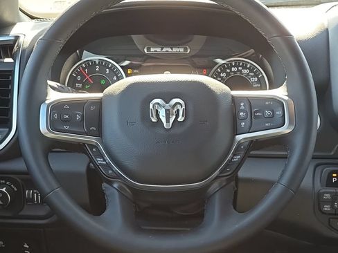Used 2025 RAM 1500 Big Horn AWD/4WD image 27