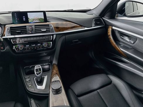 Used 2018 BMW 330i Sedan RWD image 24