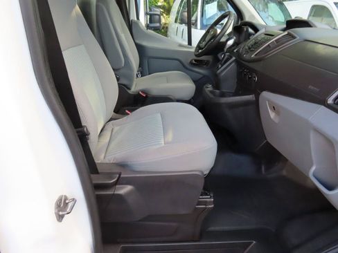 Used 2018 Ford Transit 150 148 Medium Roof RWD image 11