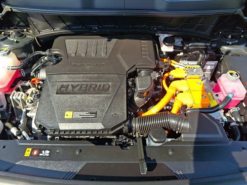 Used 2023 Kia Niro EX FWD image 27