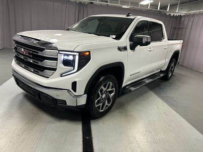 New 2026 GMC Sierra 1500 SLE w/ Preferred Package