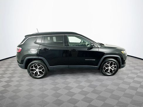Used 2024 Jeep Compass Limited AWD/4WD image 13
