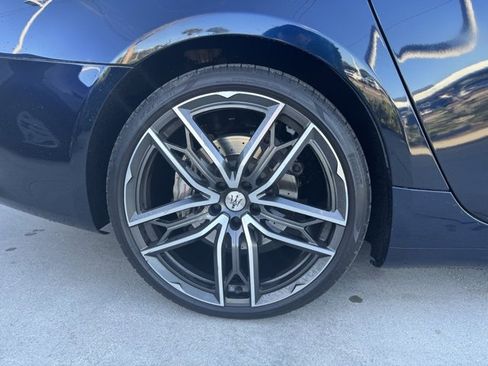 Used 2021 Maserati Quattroporte S GranLusso image 19