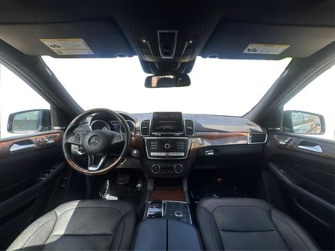 Used 2017 Mercedes-Benz GLS 450 4MATIC image 19