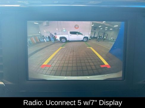 Used 2023 Chrysler Voyager LX image 3