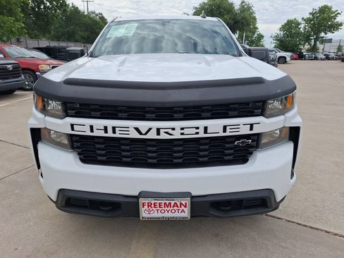 Used 2022 Chevrolet Silverado 1500 Custom w/ LPO, Dark Essentials Package RWD image 9