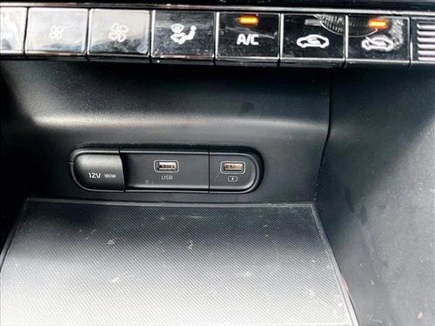 Used 2022 Kia K5 GT-Line FWD image 26