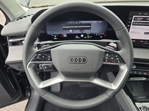 New 2026 Audi Q3 quattro 2.0T AWD/4WD image 13