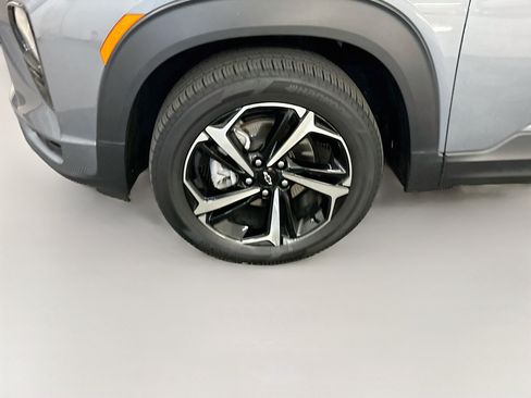 Used 2022 Chevrolet TrailBlazer RS w/ Technology Package AWD/4WD image 11