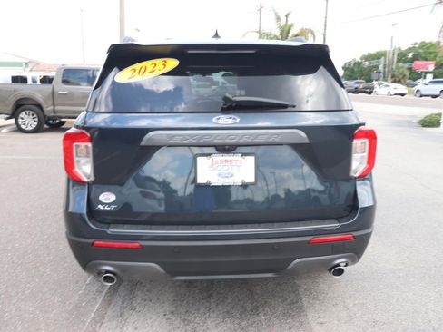 Certified 2023 Ford Explorer XLT w/ Equipment Group 202A image 10