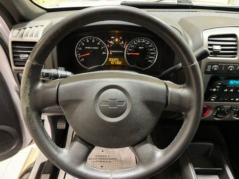 Used 2011 Chevrolet Colorado LT image 21