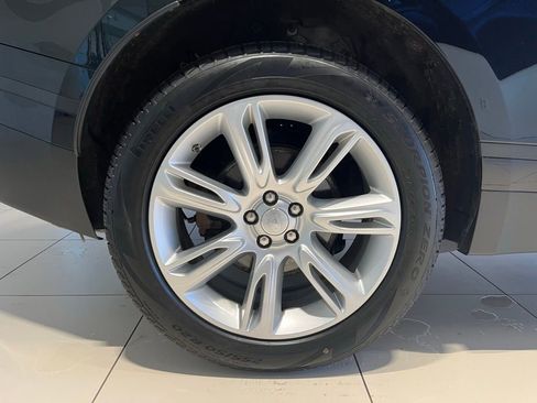 Used 2020 Land Rover Range Rover Velar S AWD/4WD image 17