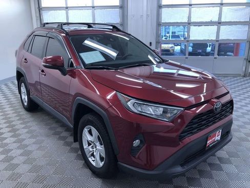 Certified 2020 Toyota RAV4 XLE image 36