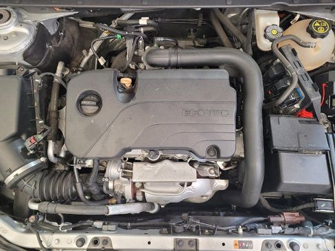 Used 2020 Chevrolet Malibu RS image 30