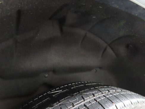 Used 2020 Chevrolet Silverado 1500 High Country image 30