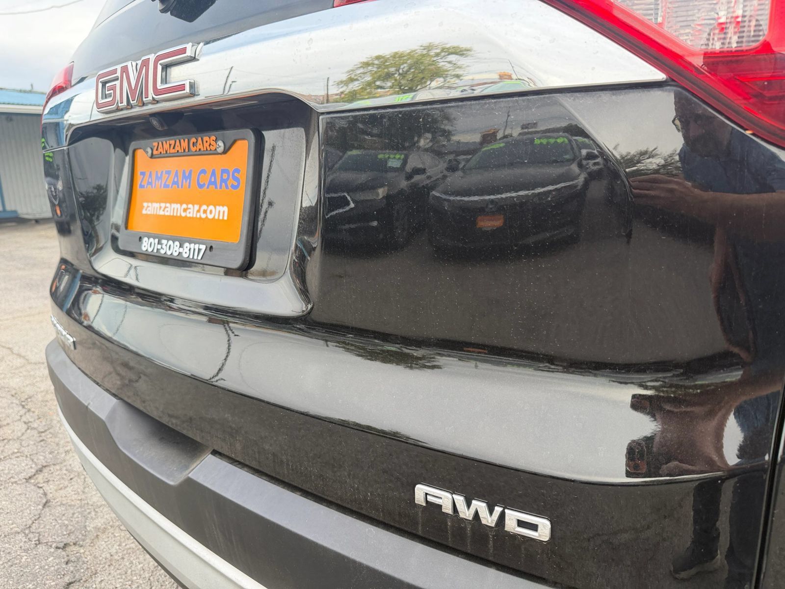 Used 2018 GMC Acadia SLE AWD/4WD image 21
