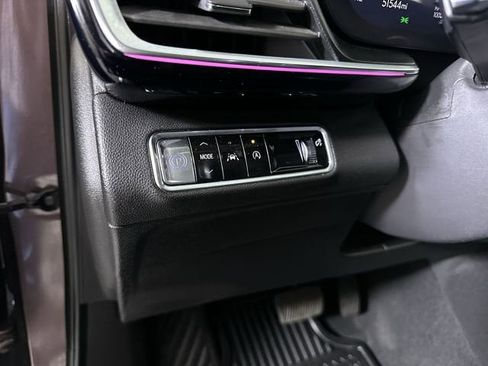 Used 2024 Buick Envision Preferred AWD/4WD image 18
