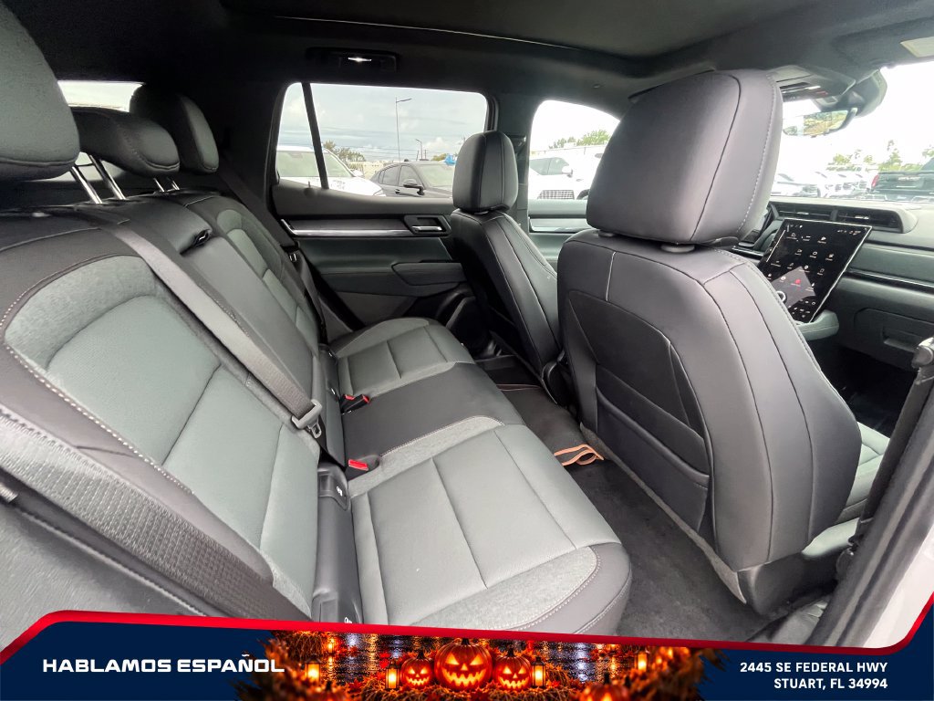 New 2026 GMC Terrain AT4 w/ Convenience Package III AWD/4WD image 18